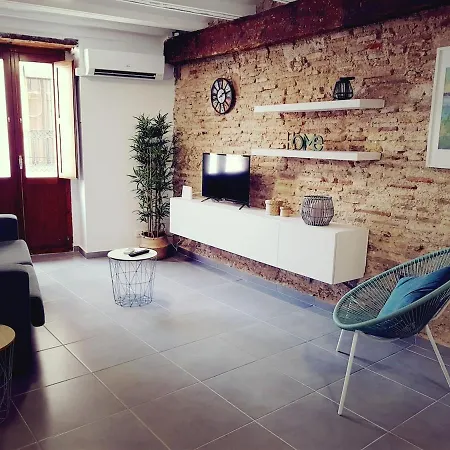 Calle Baja -ciutat Vella Валенсия