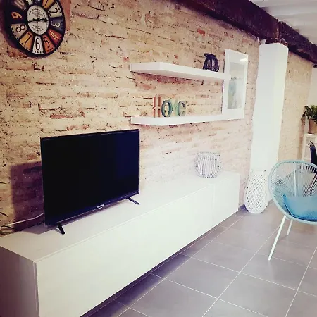Calle Baja -ciutat Vella Apartment